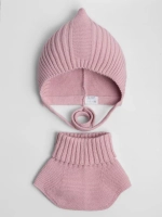 Чепчик и снуд детский на осень пудровый