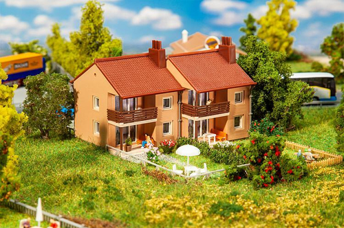 Таунхаус на две семьи