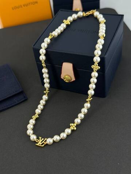 Чокер Louis Vuitton