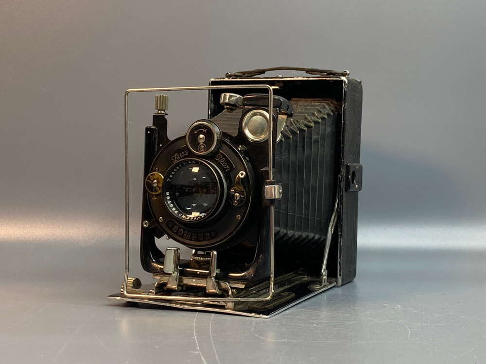 Zeiss Ikon Compur