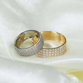 Обручальная пара в двухцветном золоте