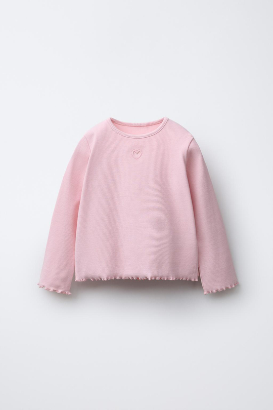 ZARA ФУТБОЛКА В РУБЧИК С СЕРДЦЕМ, ЦВЕТ РОЗОВОГО ДЕРЕВА