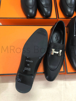 Женские лоферы Hermes Paris кожаные в черном цвете