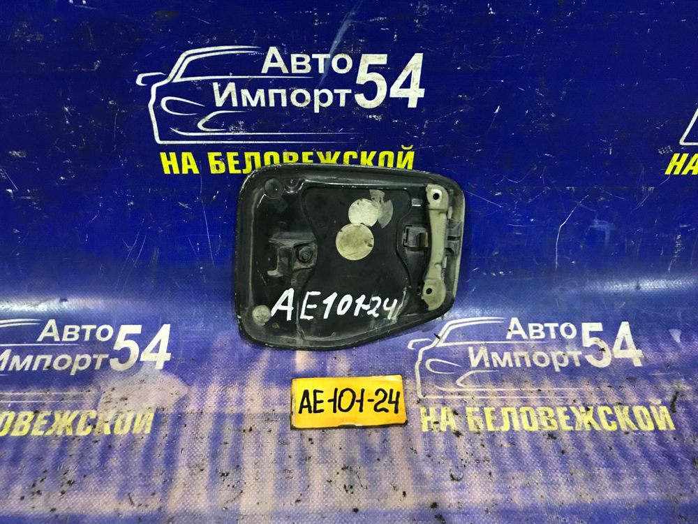Лючок бензобака TOYOTA MARINO 1992