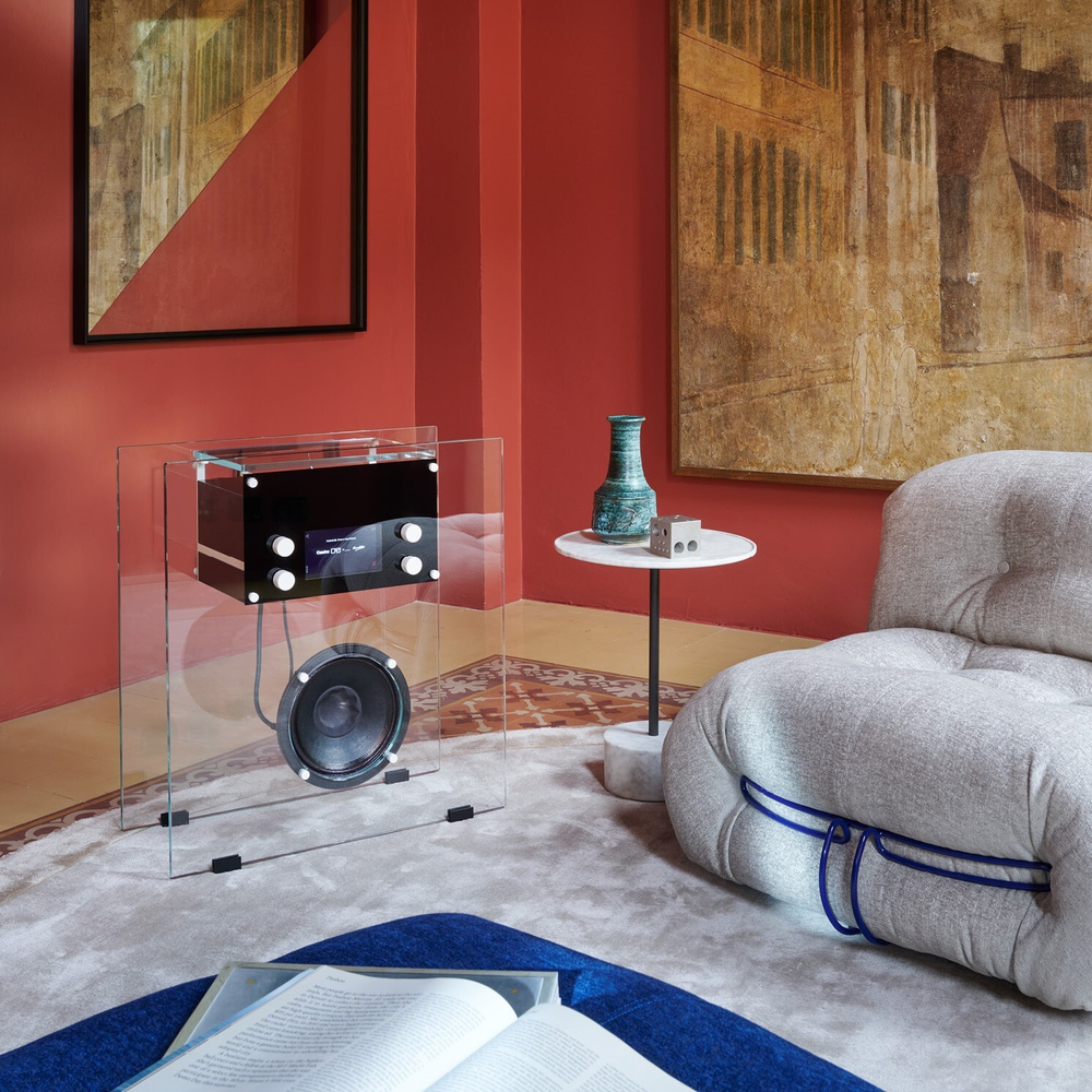 Столик Cassina RADIO IN CRISTALLO