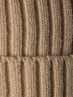 Шапка для девочки на осень