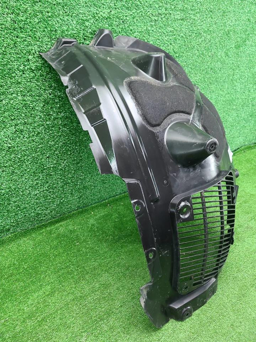 Подкрылок передний правый BMW X6 G06 (2019-2023)