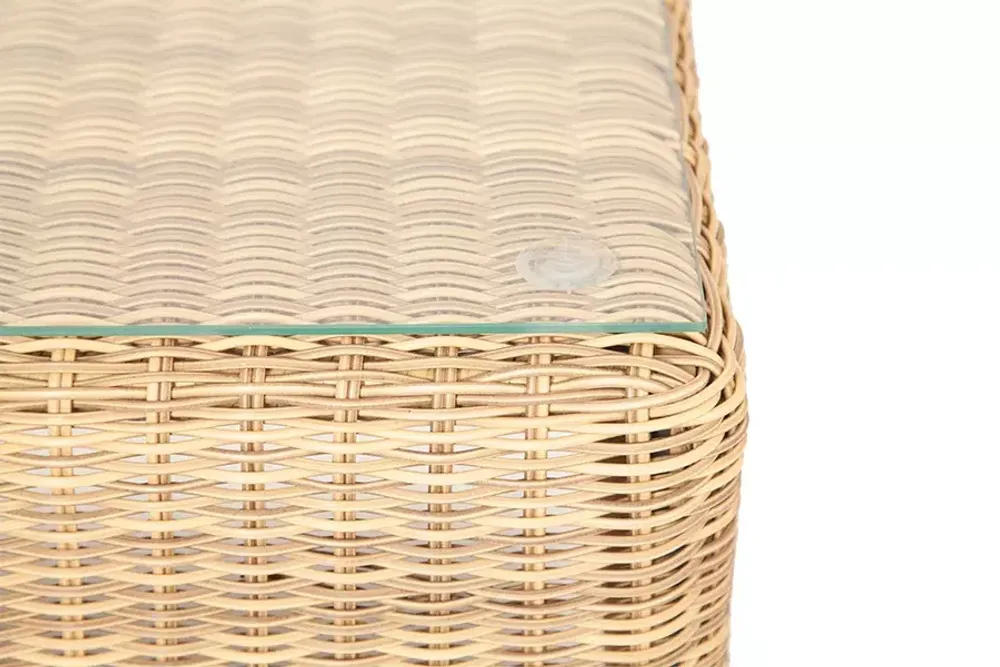 "Кон Панна" столик журнальный из искусственного ротанга, цвет соломенный