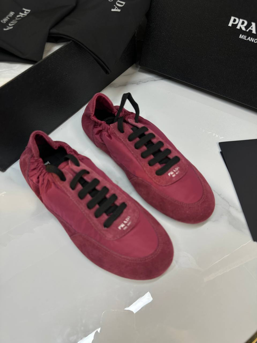 Кроссовки Prada