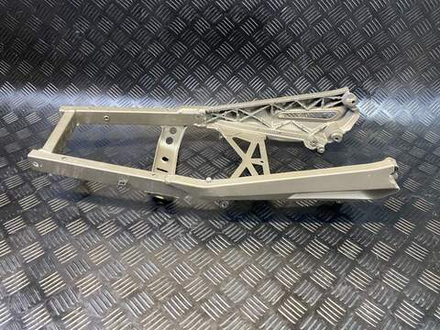 Подрамник Yamaha TDM900 RN08 2002