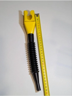 + + Воронка непроливайка для мототехники и др. Желтая