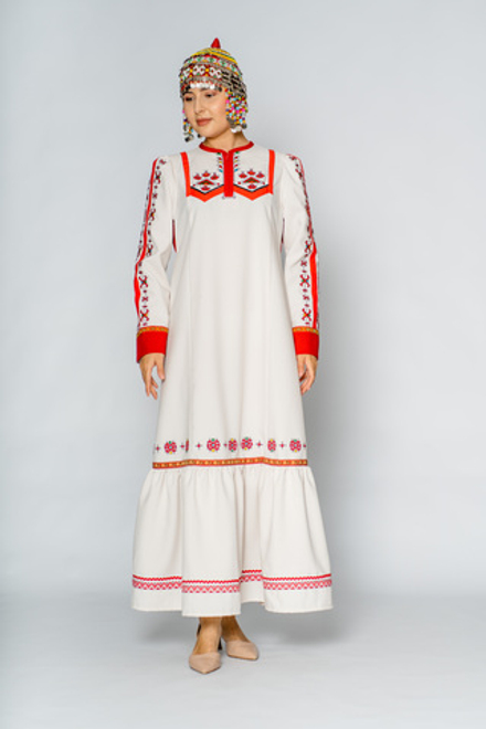 Платье женское с вышивкой