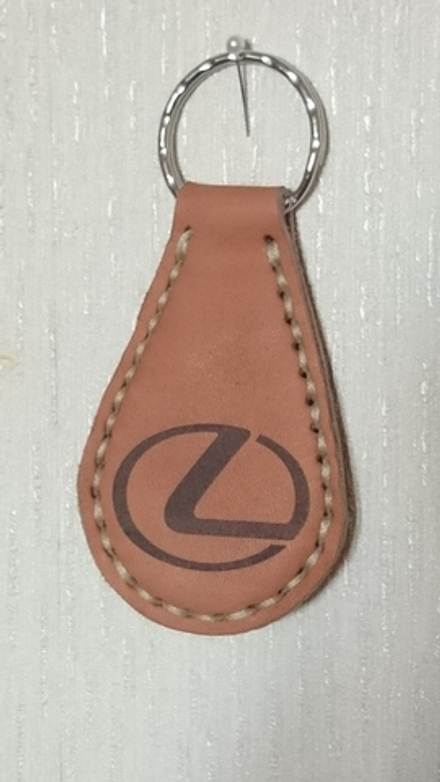 Кожаный авто-брелок "Lexus" MLAB-01