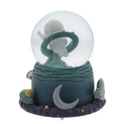 GAEM Фигурка декор "Космонавт" в стекл шаре (муз, подсвет, вьюга, движ, 3xAAA н/п), D10, L15 W15 H16,5 см