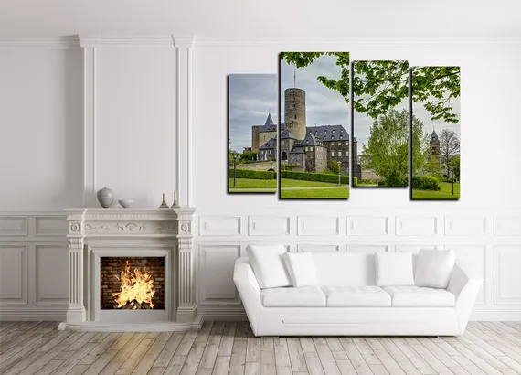 Модульная картина "Городской замок"