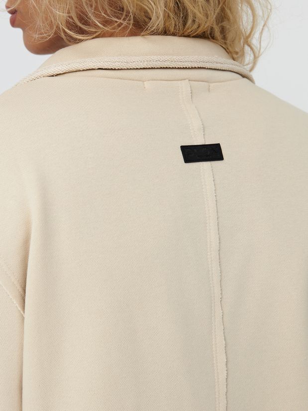 Жакет строчки трикотажный, бежевый