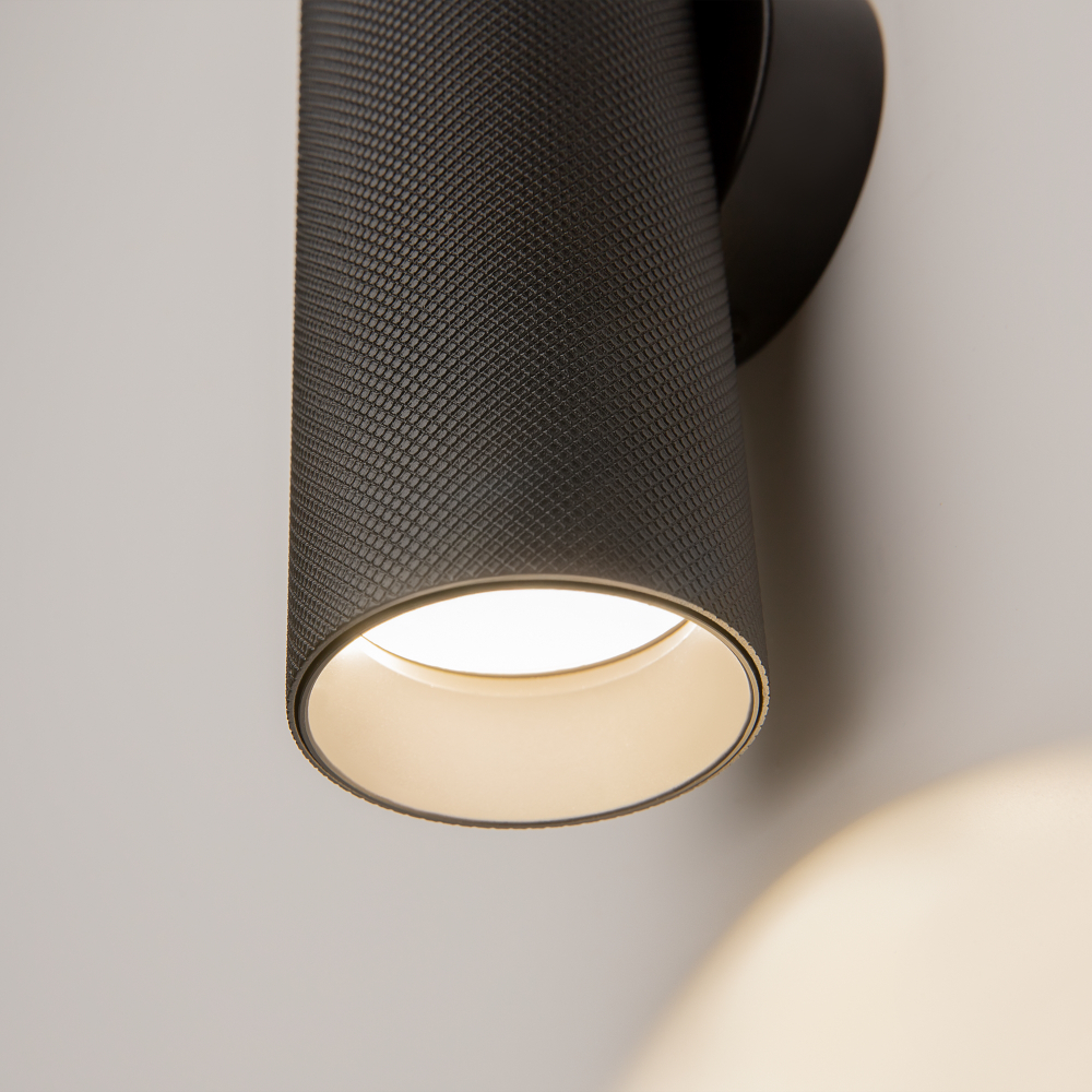 Настенный светильник (бра) Maytoni C080WL-02-GU10-B