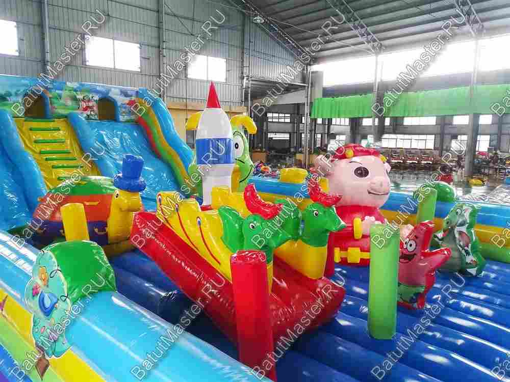 Коммерческий надувной батут "Сказочный мир" 15*7*4 м