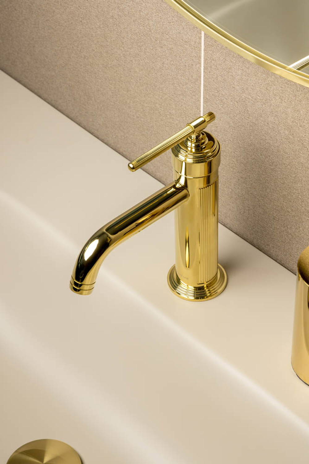 Смеситель для умывальника ETERNA GOLD