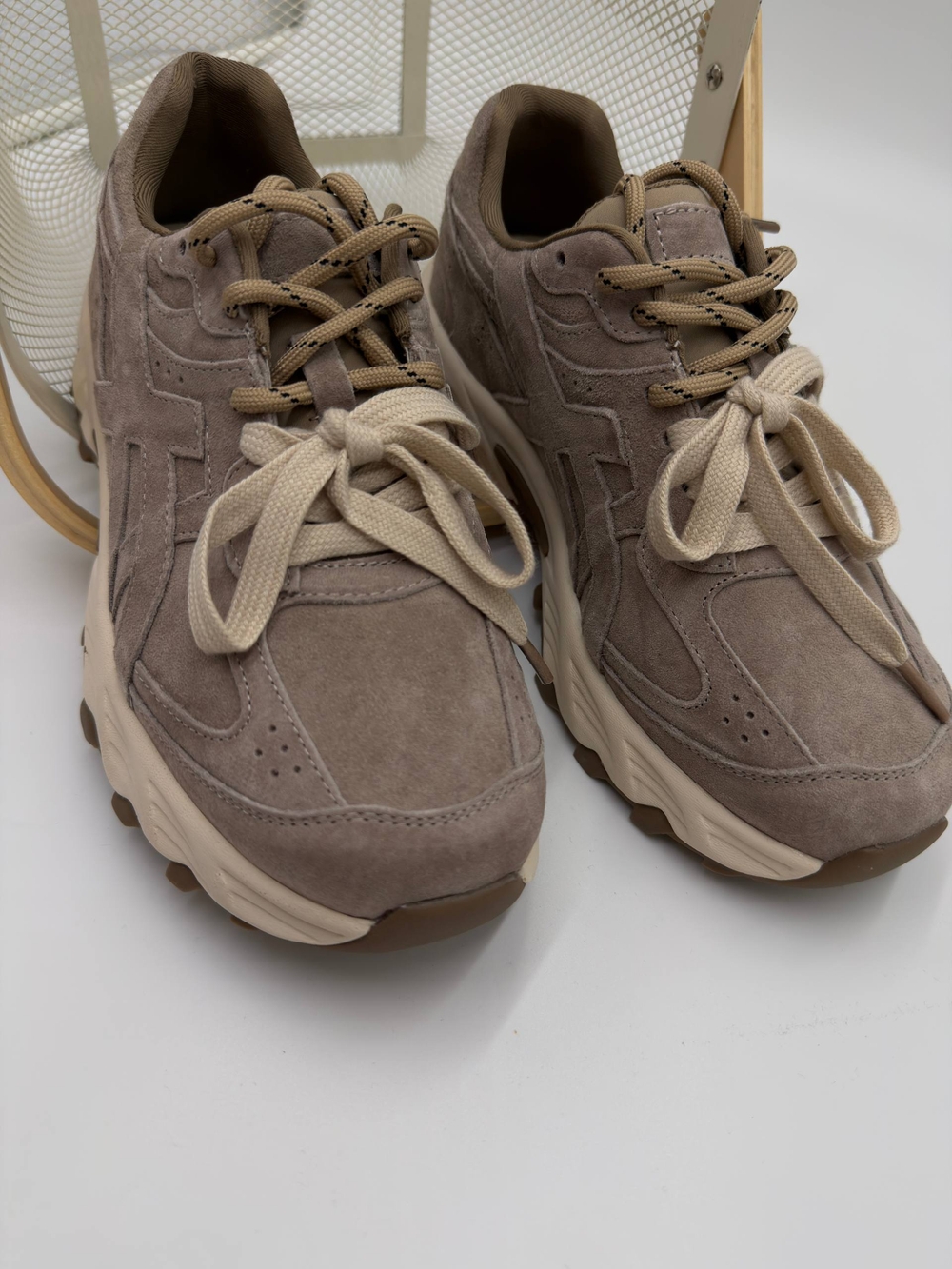 Кроссовки женские натуральная кожа арт. 20-5 цвет "бежевый"