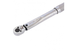 Ключ динамометрический STELS 14158 (5-24 Нм, 1/4", щелчковый)