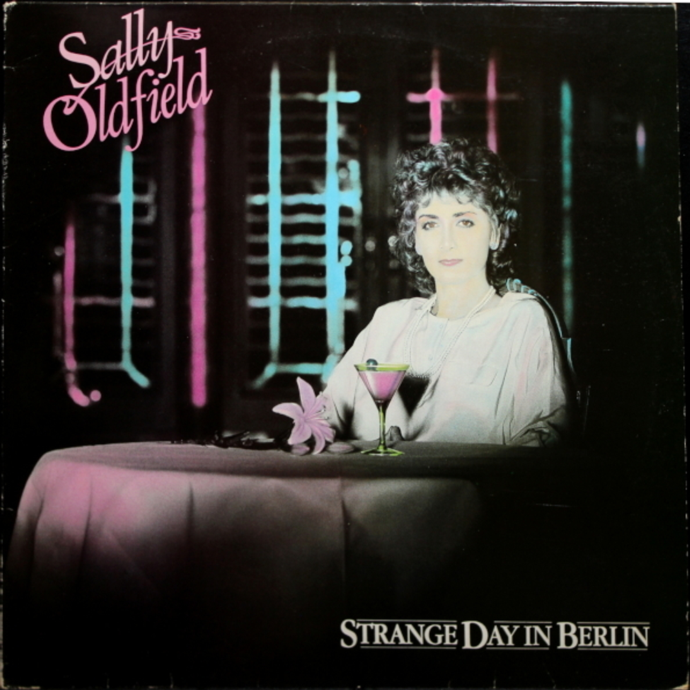 Sally Oldfield / Strange Day In Berlin (LP)
