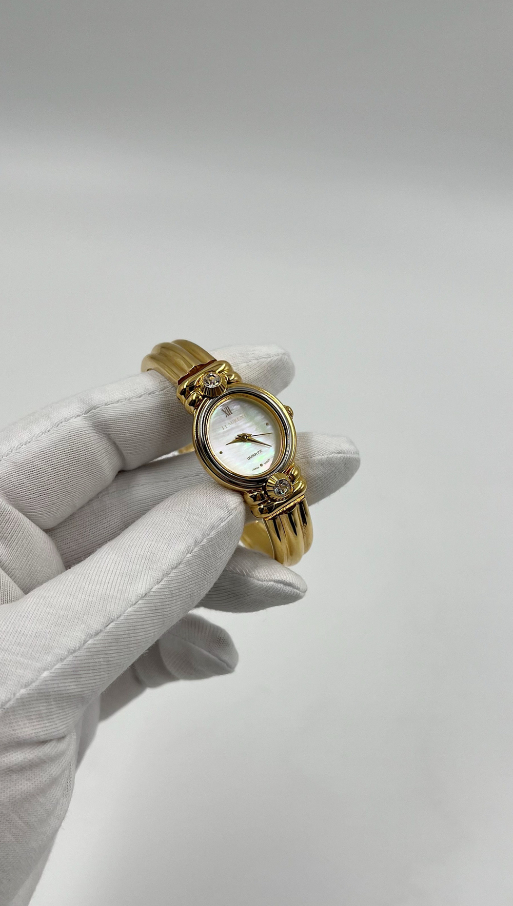 Часы со сменными безелями Jacques Laurent