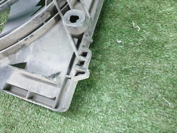 Диффузор с вентилятором Toyota Camry xv70 (17-нв)