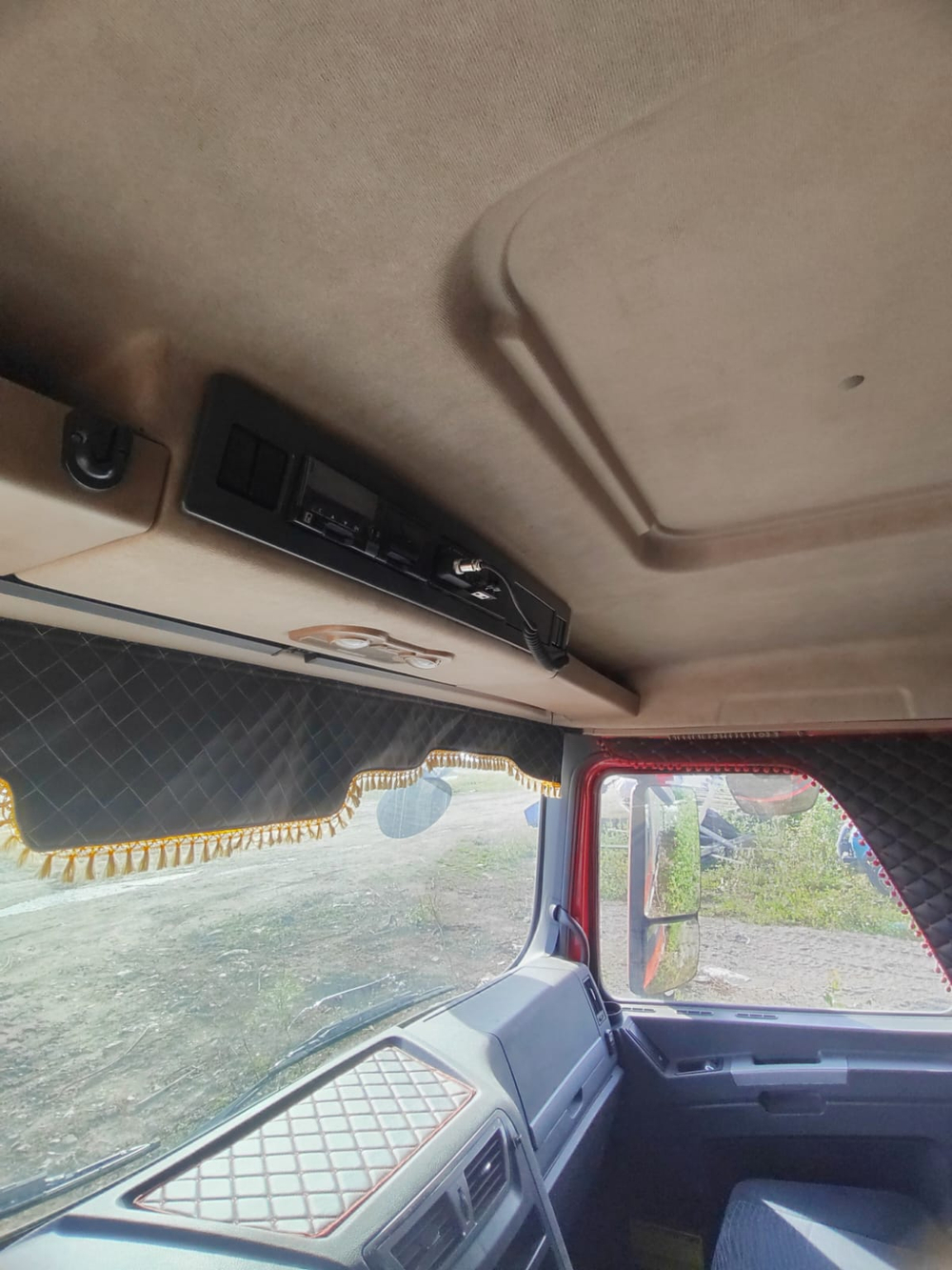 Shacman (Shaanxi) SX* 8x4 Самосвал SX33186T366 (Дизельный, 12,5 л, 550 л.с., МТ)