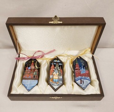 Набор ёлочных игрушек "Конфеты с ручной росписью Палех" в футляре