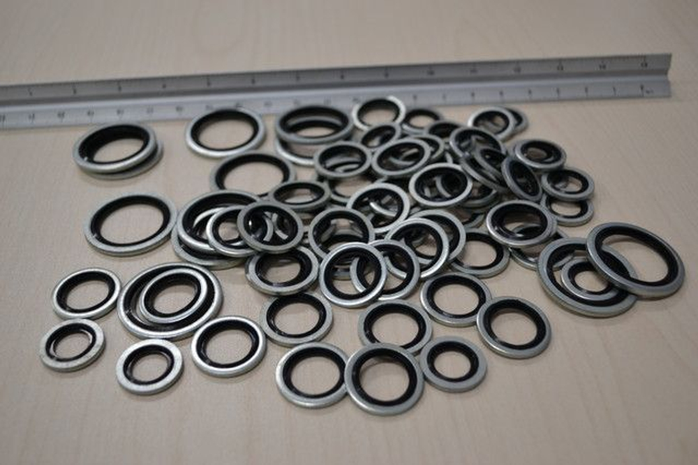 Набор колец уплотнительных 165 шт./ Шайбы резинометаллические