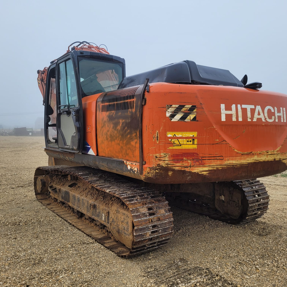 HITACHI ZX200 Экскаватор ZX200-5A (Дизельный, 5,2 л, 163 л.с., АТ)