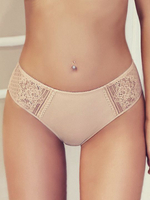 Трусики-панти Compliment с кружевными вставками по бокам (Размер: 42) (Цвет: пудровый)