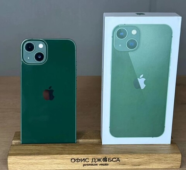 iPhone 13, 256 ГБ б/у