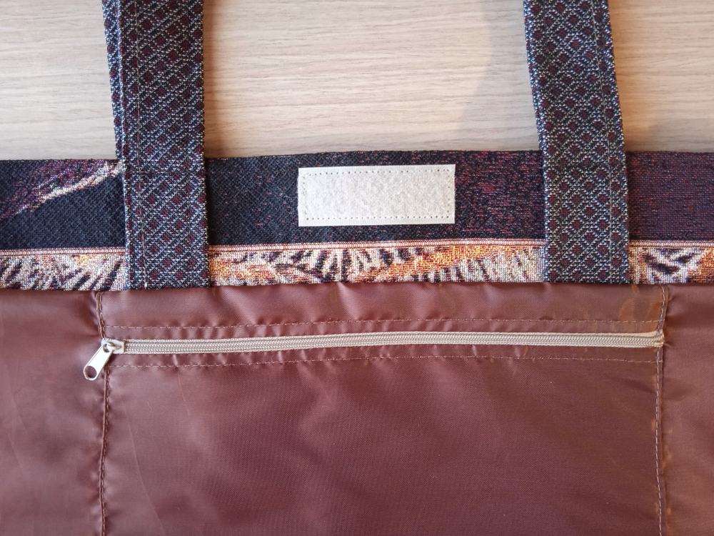 Гобеленовая сумка Филин Феликс (39х39х12)