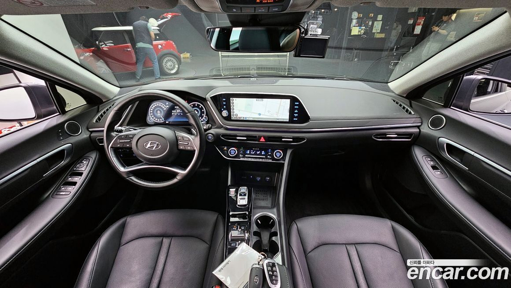 Hyundai Sonata (DN8) 2.0 (11.2019)