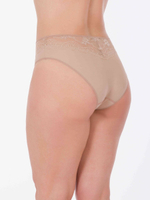 Трусики-слипы Snejanna с кружевом (Размер: 40) (Цвет: молочный)