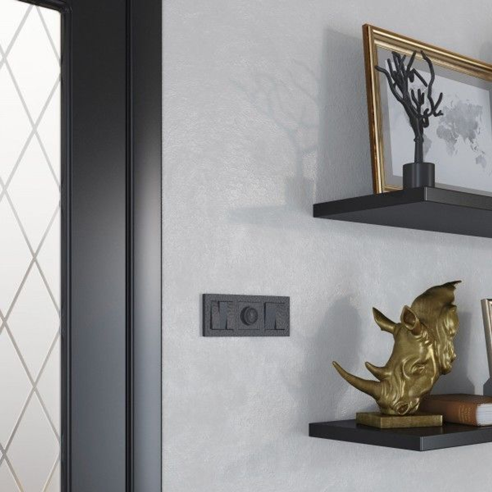 Рамка на 3 поста Hammer (черный)