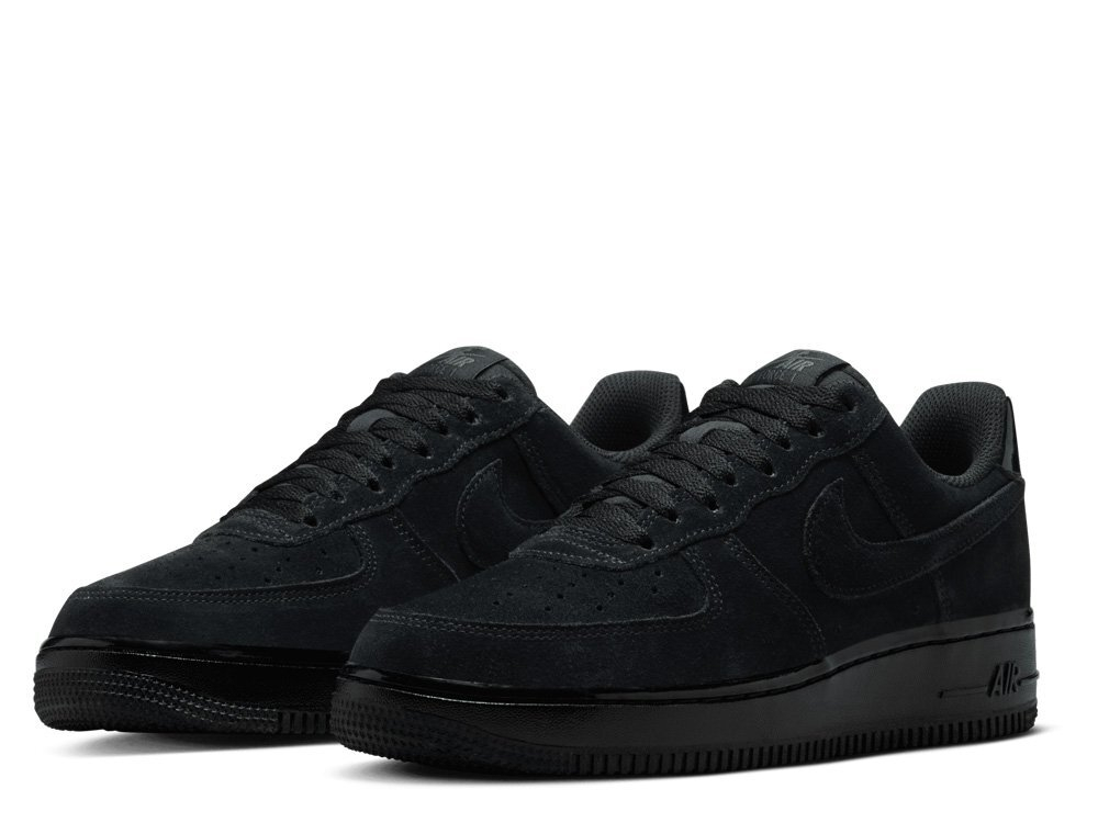 Баскетбольные женские кроссовки Nike Air Force 1 '07 Black/Black-Anthracite-White