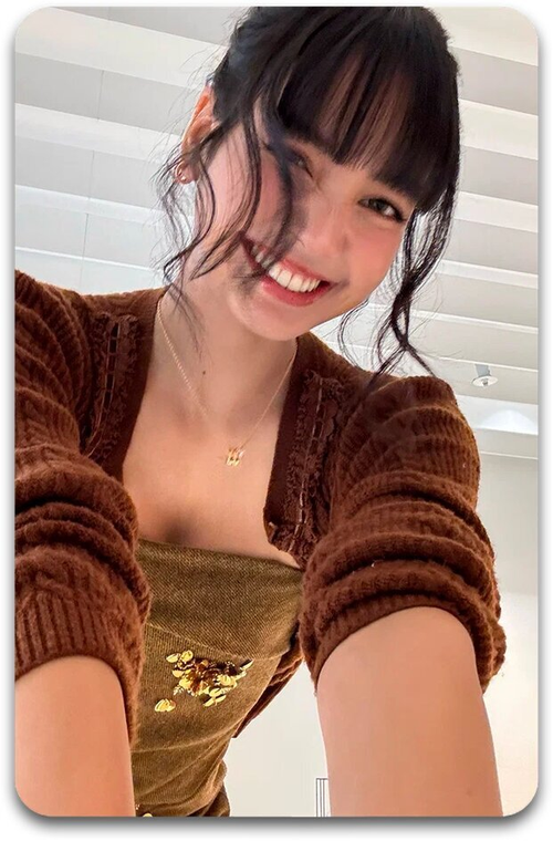 Карта #3374 / Lisa (BLACKPINK)