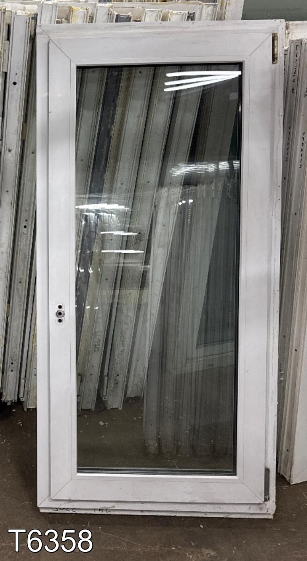 Окно Пластиковое Б/У 1510(в) x 740(ш)