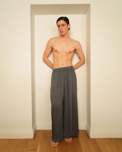 Брюки мужские серые