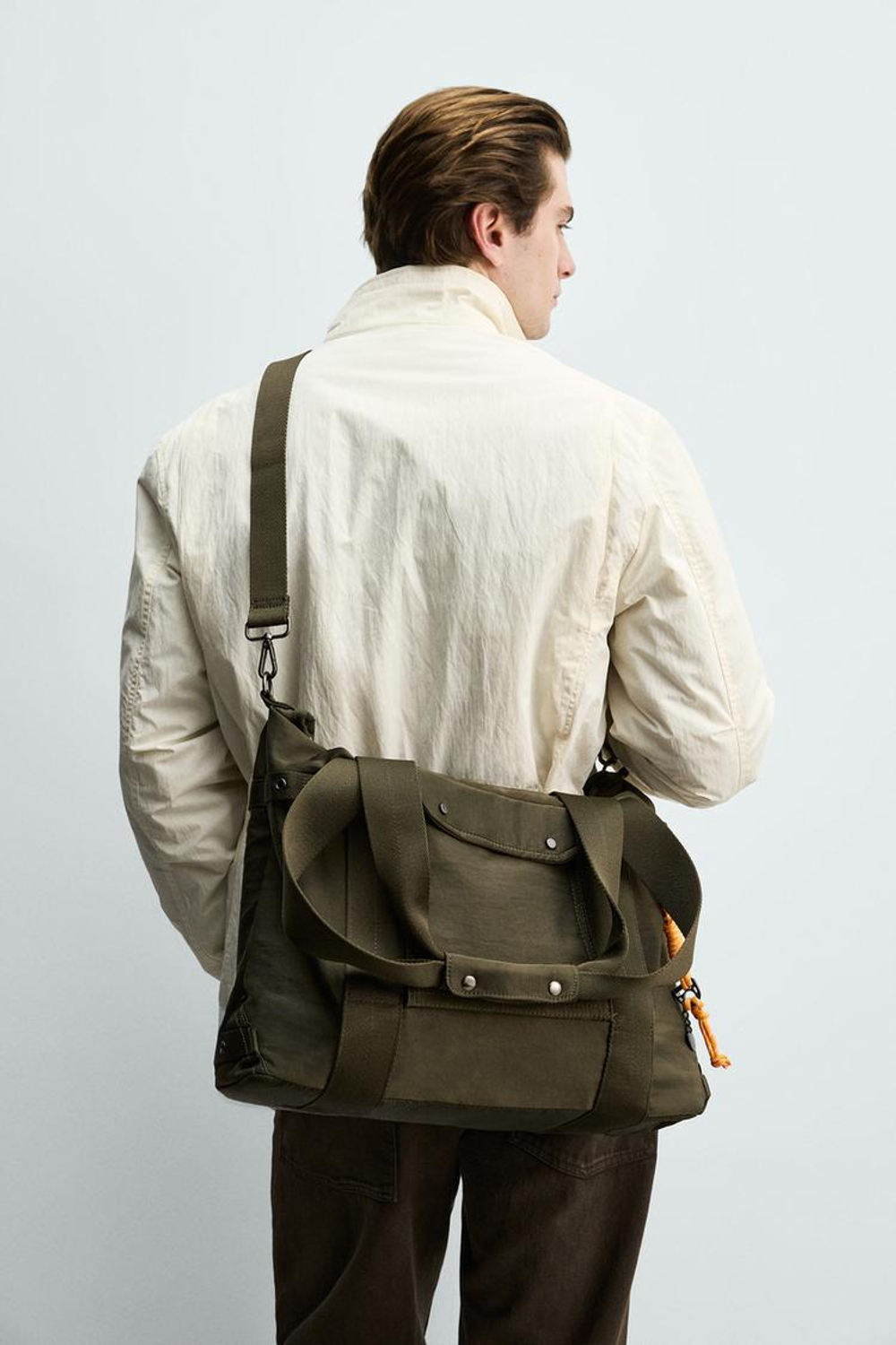 ZARA НЕЙЛОНОВЫЙ ШОПЕР, ЗЕЛЕНЫЙ ХАКИ