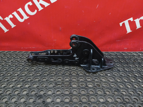 Кронштейн кабины задний правый 2024г