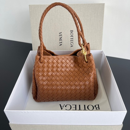 Bottega Veneta Large Parachute 30 cm