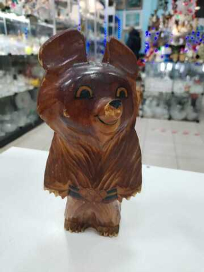 Деревянная статуэтка СССР. Олимпийский мишка.