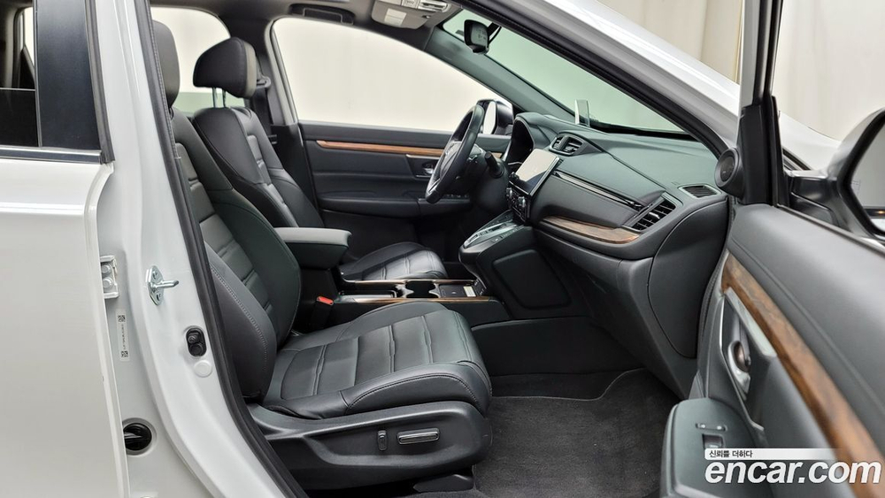 Honda CR-V 5 Generation 2.0 Hybrid Touring 4WD (08.2022)