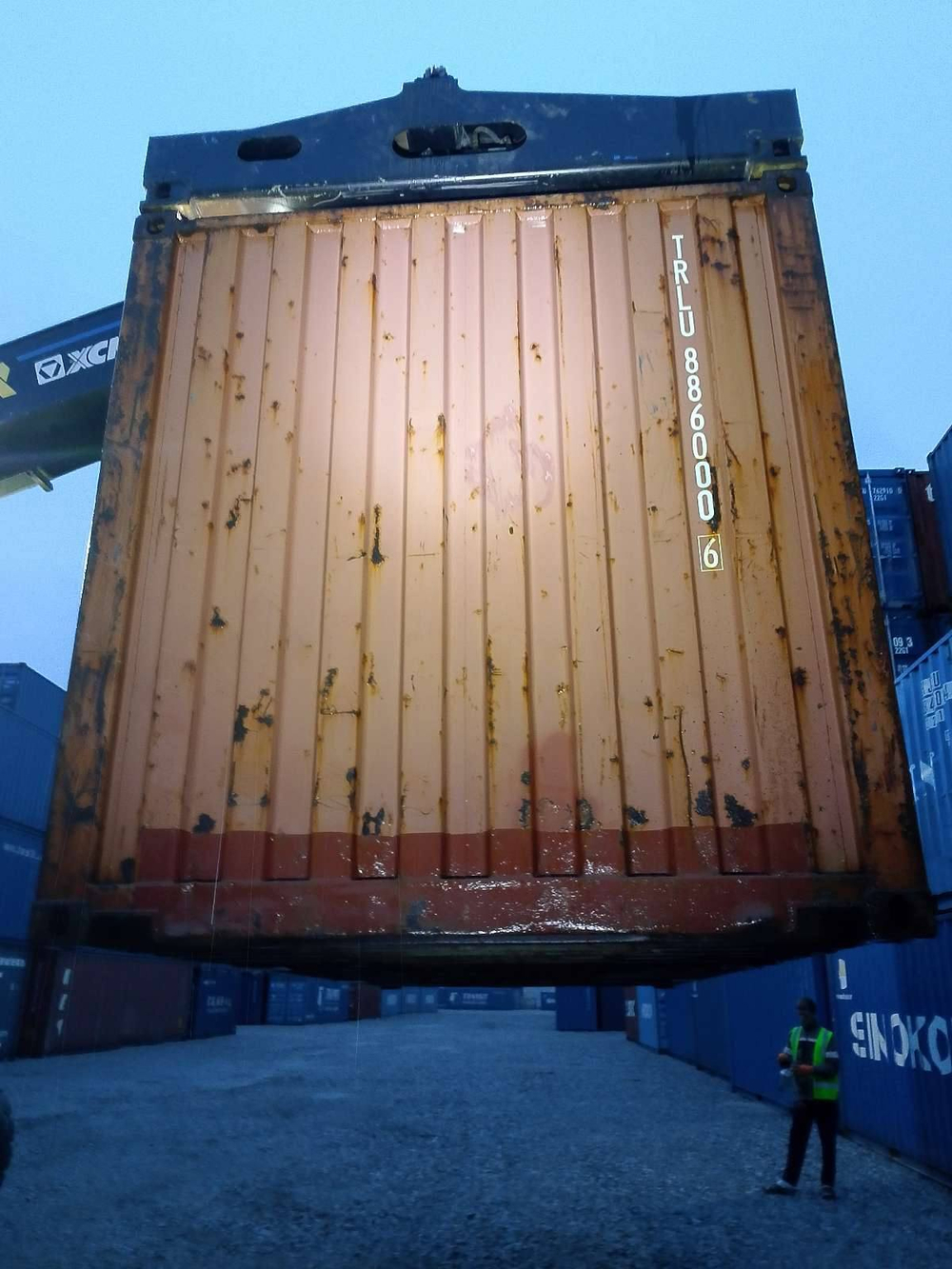 Контейнер 20 футов № TRLU8860006