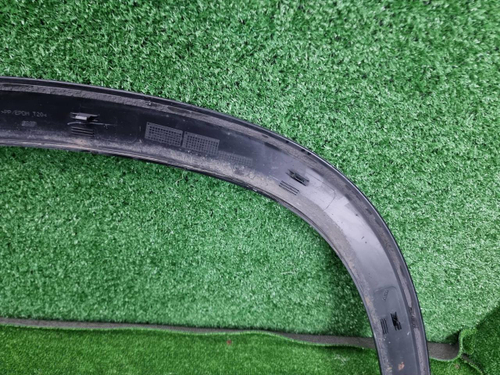 Расширитель передний RH Mercedes GLE V167 (18-нв)