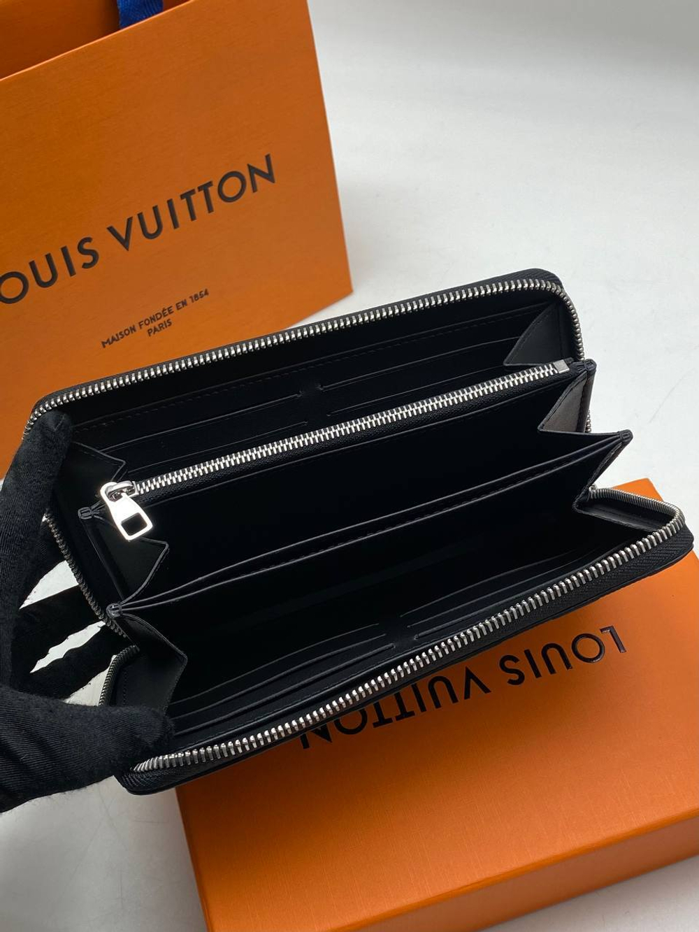 Портмоне Louis Vuitton
